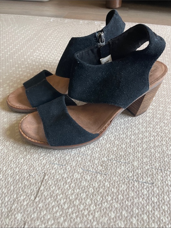 Toms Shoes - TOMS Black Suede Open-Toe Block Heel Sandals